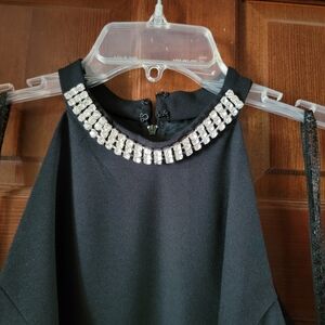 Elegant Black Maxi Dress with Rhinestone Detail